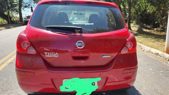 NISSAN TIIDA 1.8 S 16V FLEX 4P MANUAL NISSAN TIIDA 1.8 S 16V FLEX 4P MANUAL